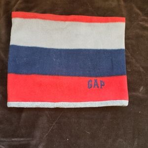 Neck cozy, scarf and hat